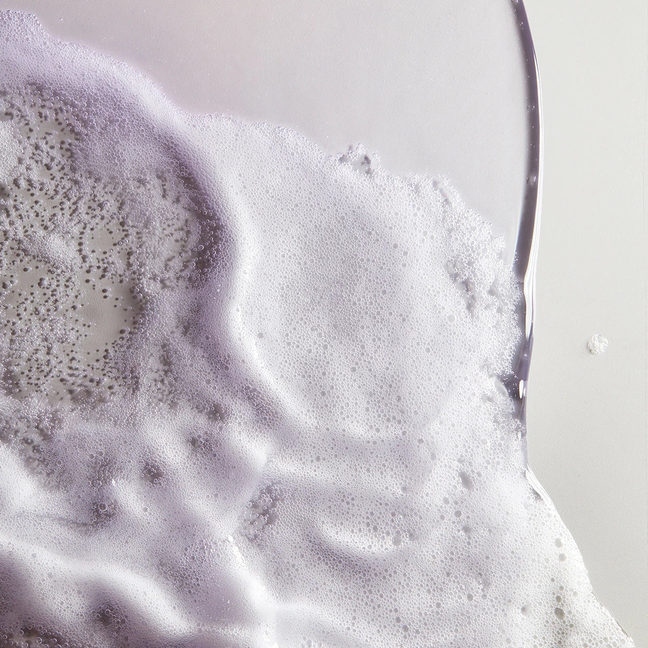 DAILY CARE FOAMING CLEANSER - Image 3